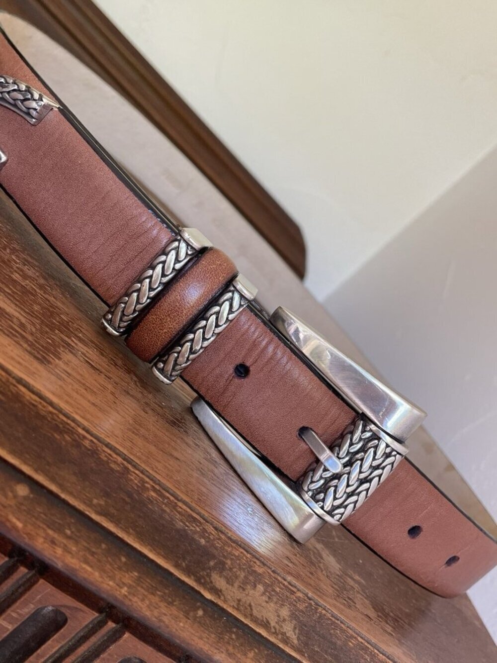 Vintage Southwest Style Silver Chunky Buckle Brown Leather Belt Size 28-32" inch